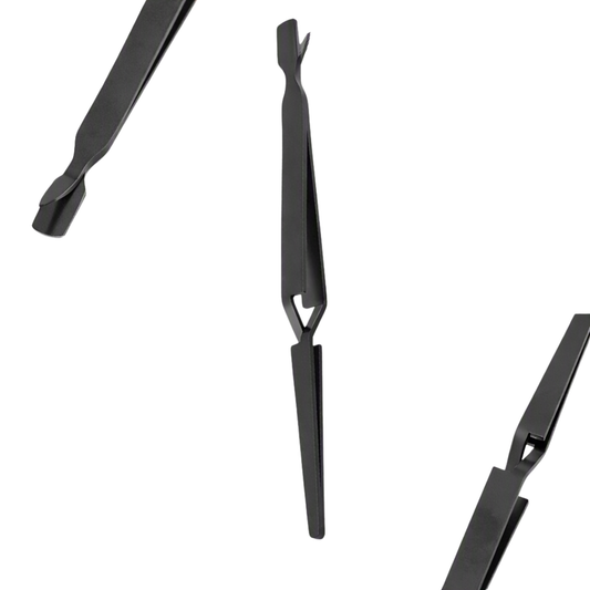 Create the perfect c-curve every time without fail by gently using this black nail pinching tool on the free edge of sculptured nail tips