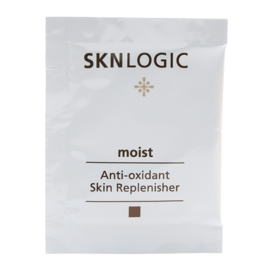 SKNLOGIC Moist with Pomegranate