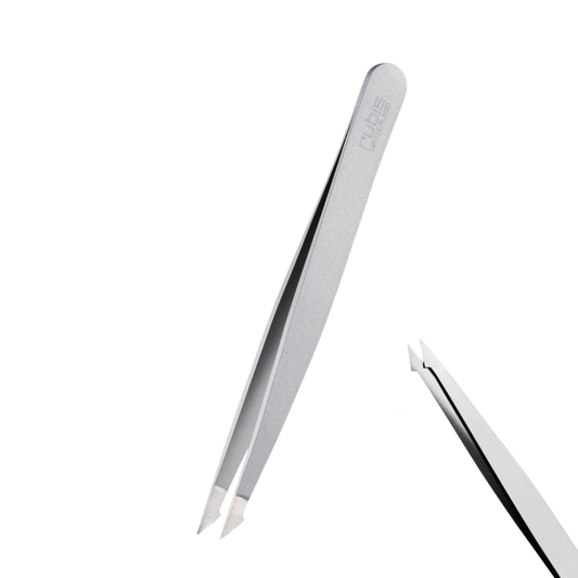 Rubis Sharp Oblique Tweezers