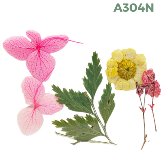 Dried Flowers Nail Art